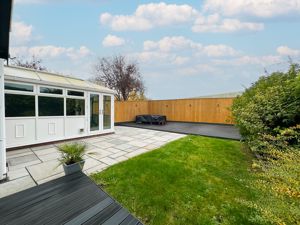 Photo 16- click for photo gallery